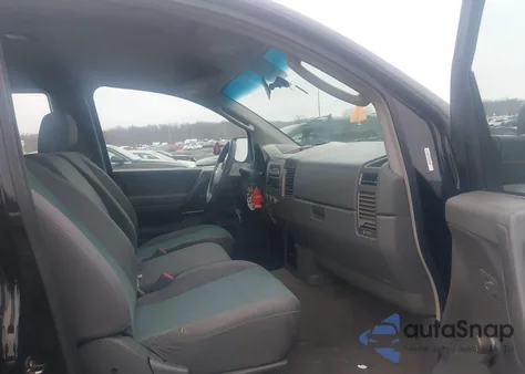 2006 Nissan Titan Xe z USA, uszkodzony, nr VIN 1N6AA06A96N538111